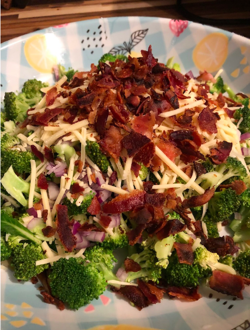 Summer salads - Easy summer salad - Broccoli salad ready to mix